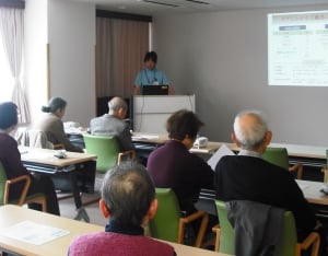 ３月２６日（火）　ミニセミナー
「横浜エデンの園のケアサービスについて」を行いました
