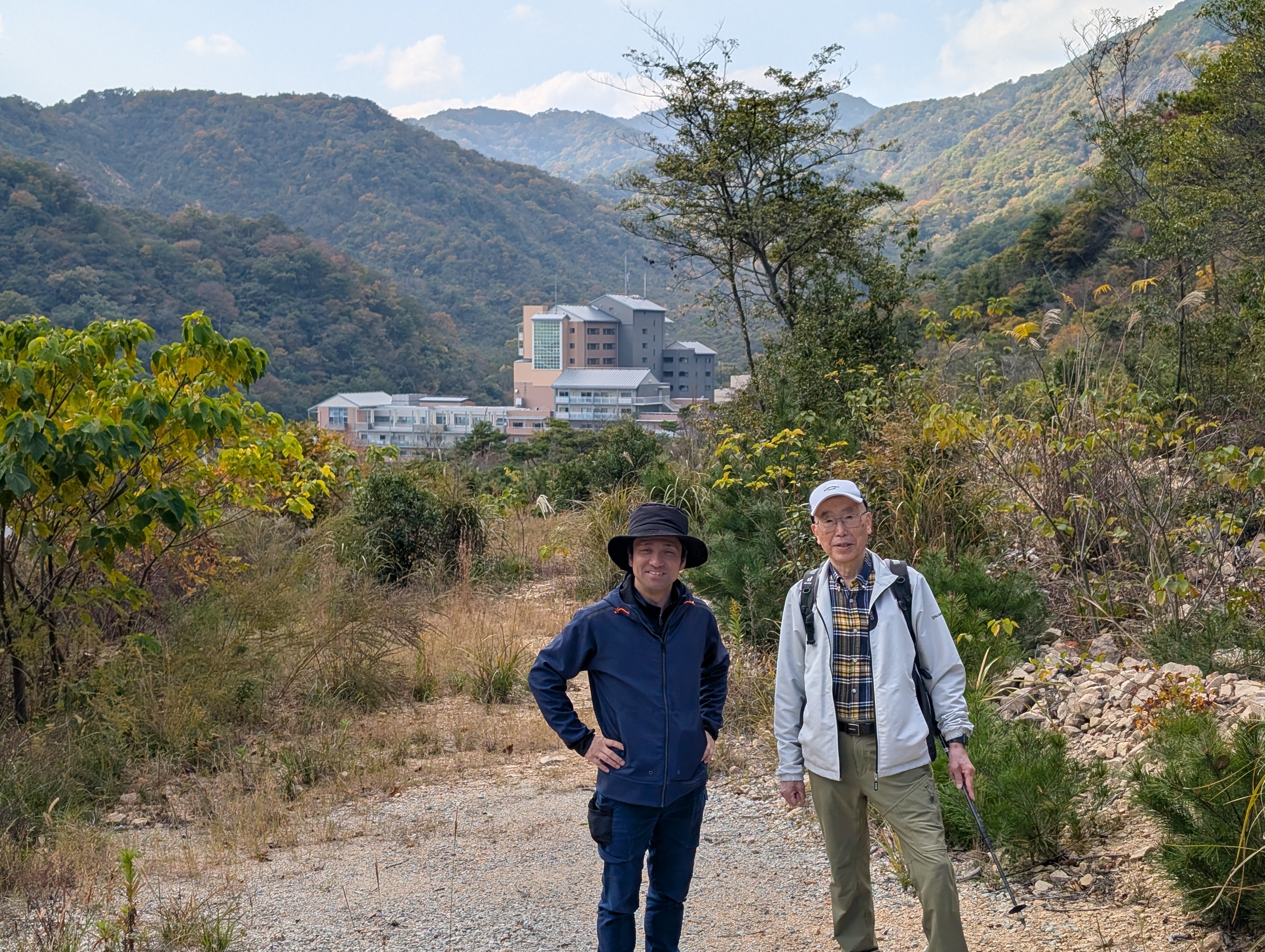 エデンのさらなる魅力をめぐる旅～行者山へのハイキング～
