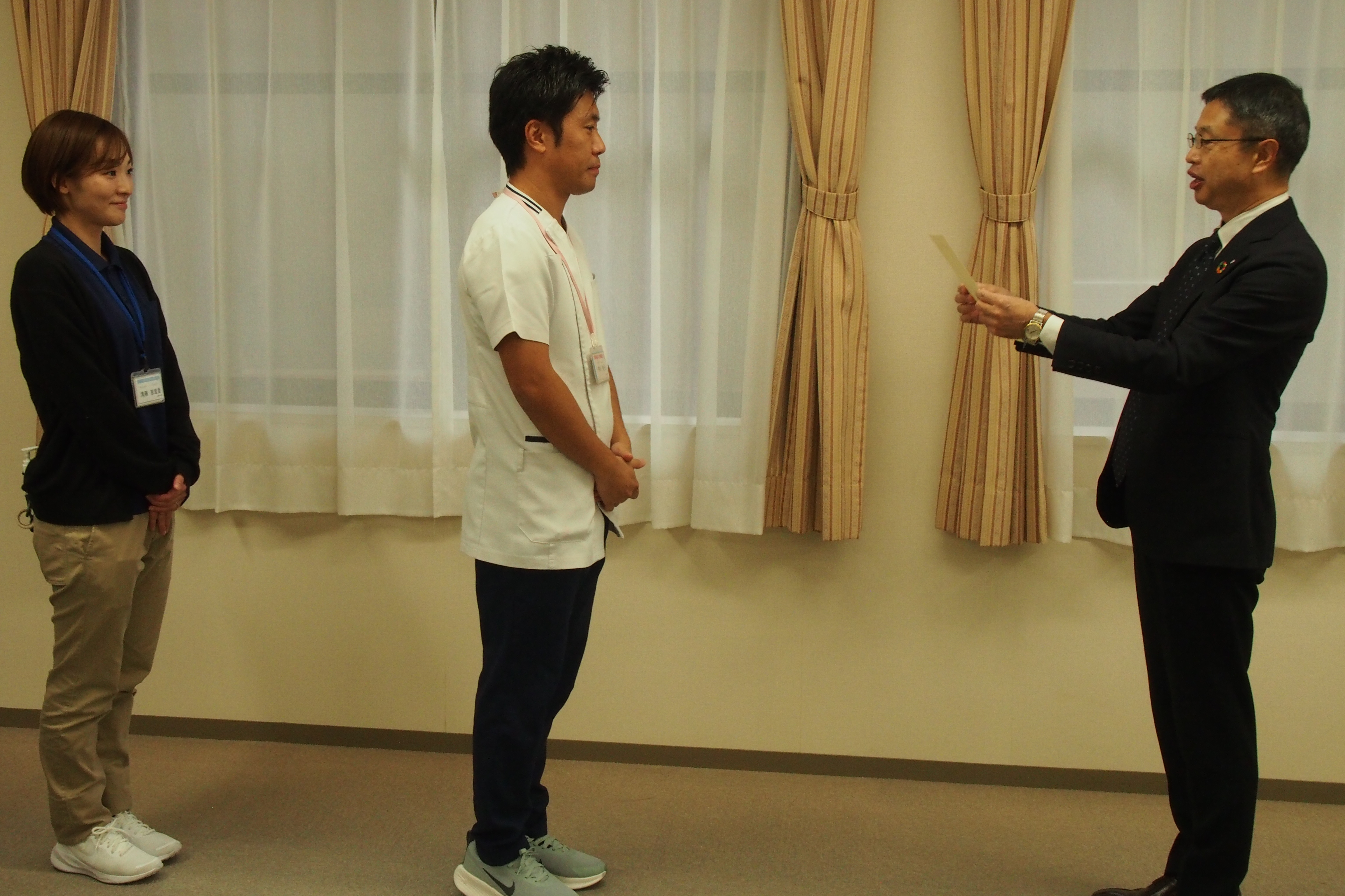 事業部表彰～インターンシップ プロジェクトメンバー～