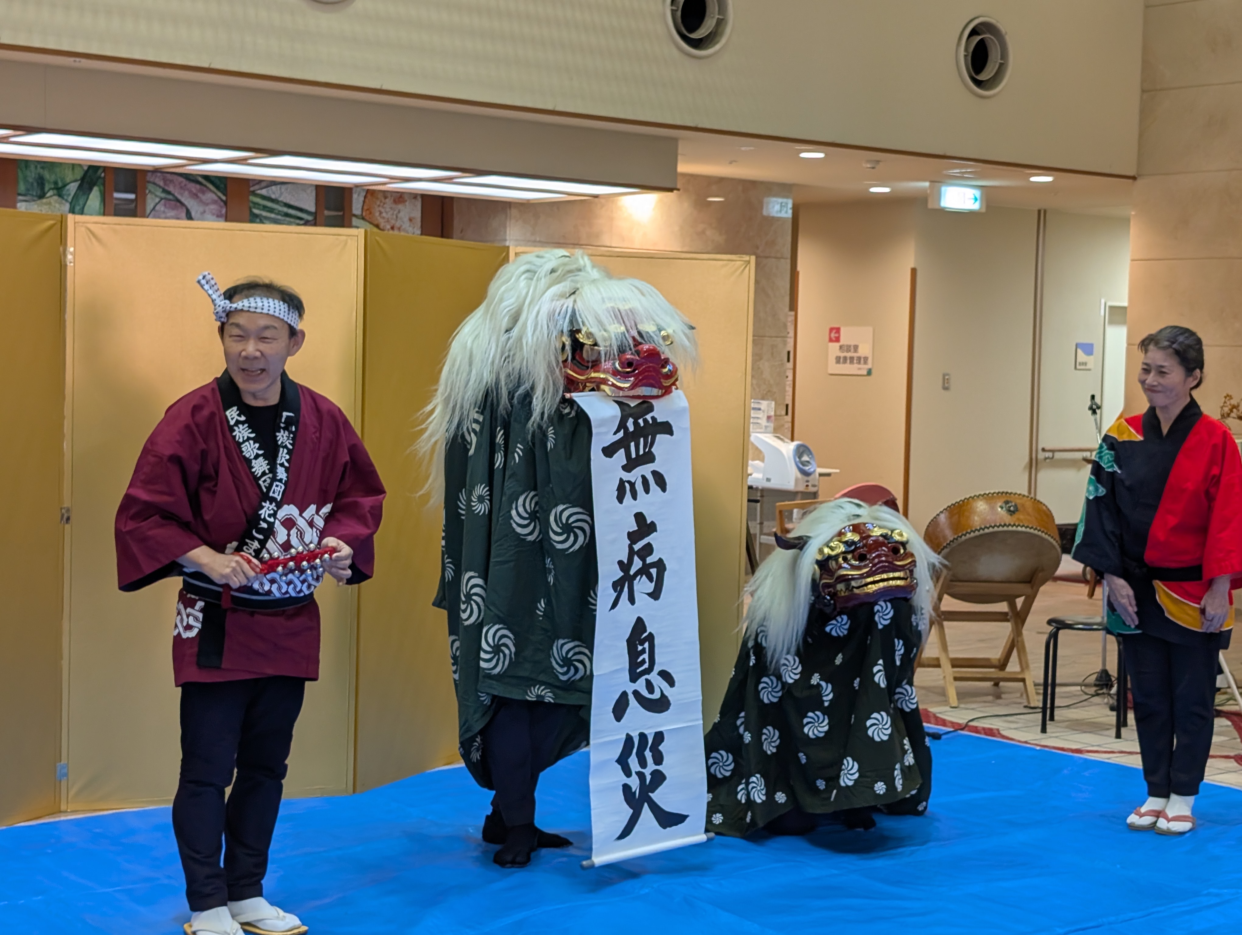 年の瀬の恒例行事「お餅つき」