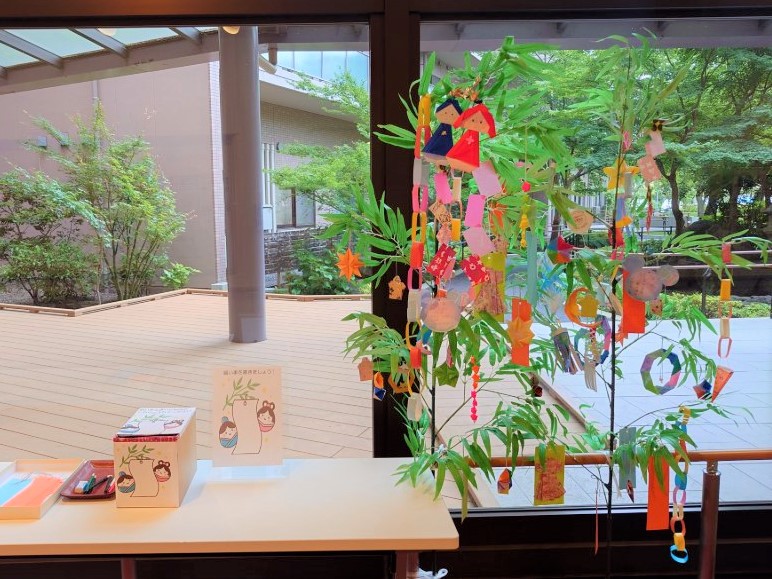 浦安エデンの園　手作り七夕飾り☆彡＆７月の喫茶の看板