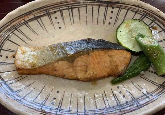 【昼食】サケのバター醤油焼き