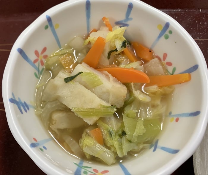 【朝食】白菜と平天の炒め物