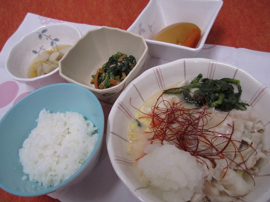 栄養士監修　身体にやさしいメニュー