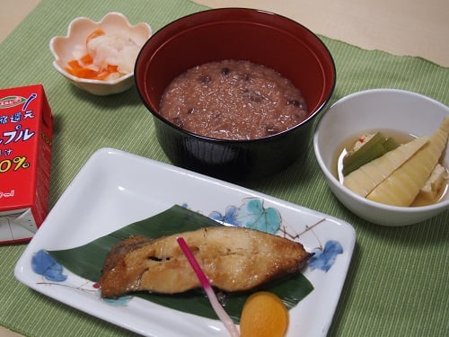 【昼食】1月15日（金）～小正月～