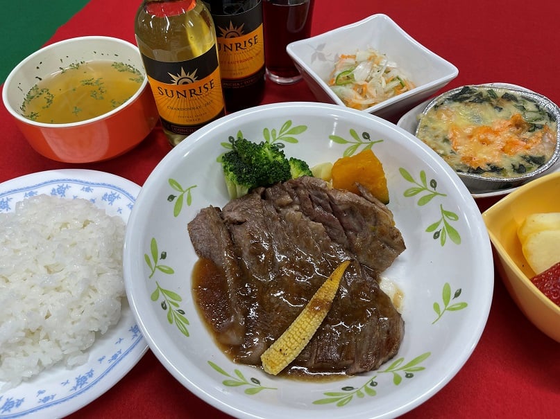 特別献立　サーロインステーキ定食