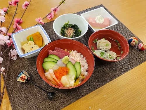 【夕食】3月3日（木）