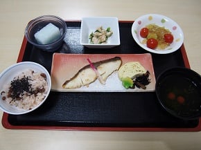 8月の誕生会食
