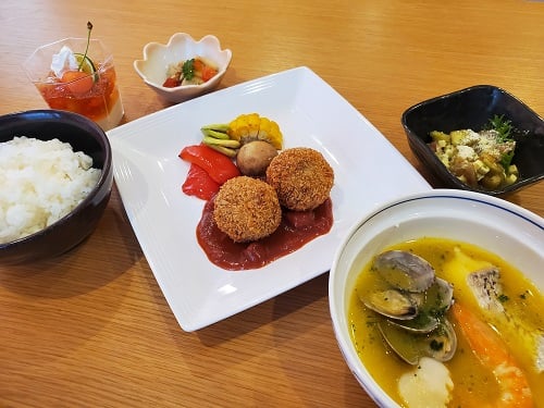 【夕食】6月15日（火）～6月誕生会食～