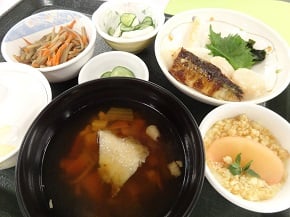 東日本復興支援　東日本の食材を使用したメニュー