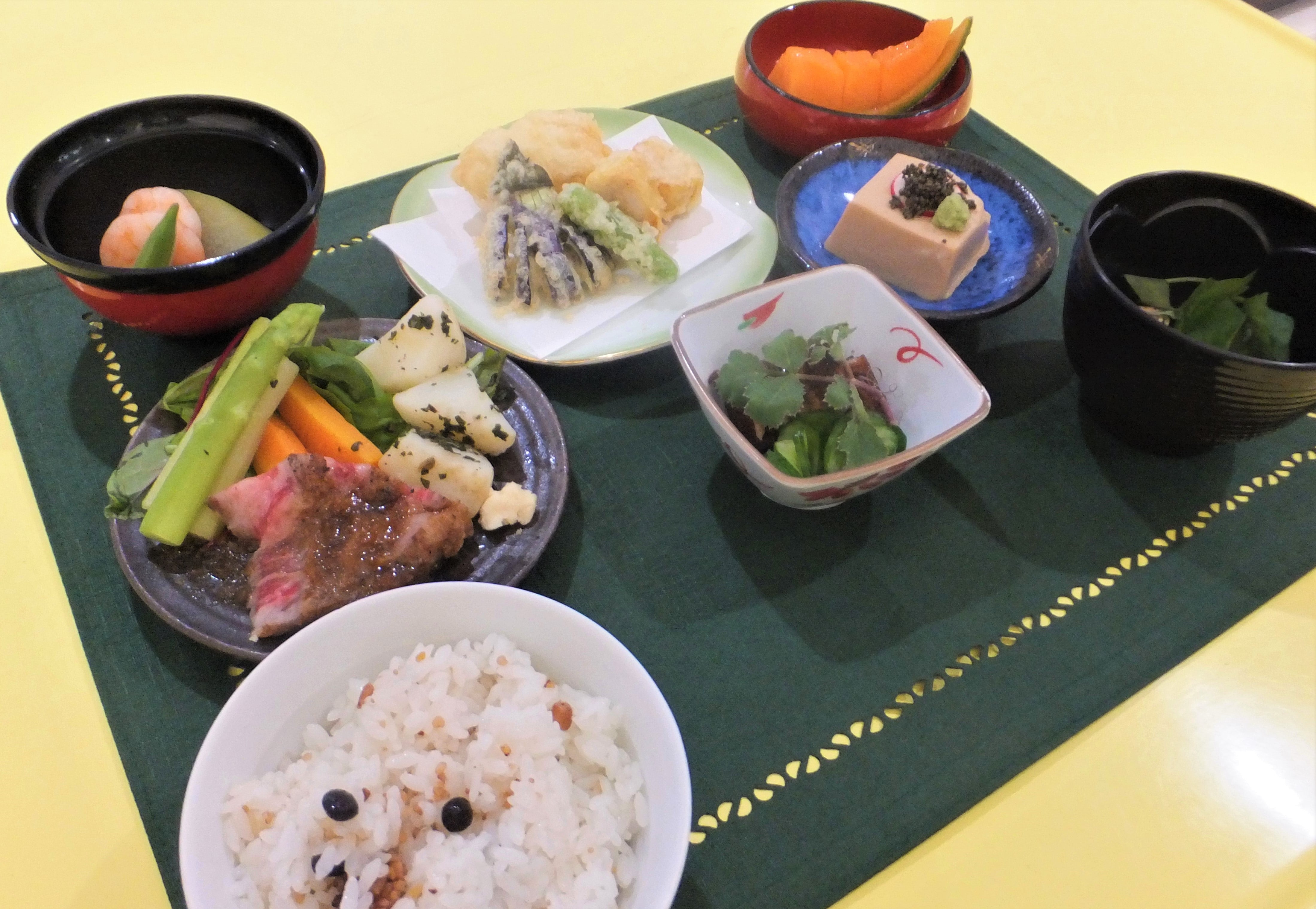 7月のスペシャルメニュー（夕食）