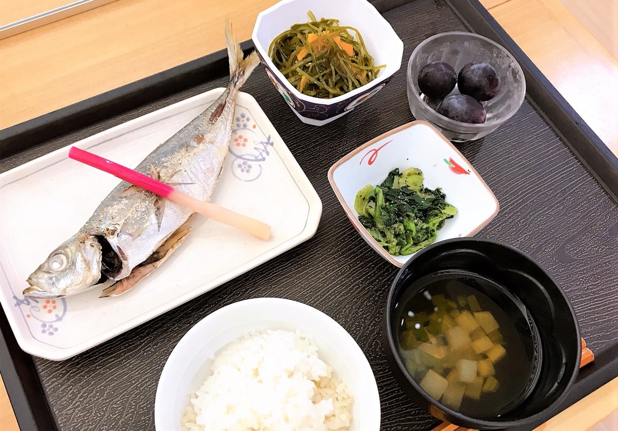 あじの塩焼き（夕食）
