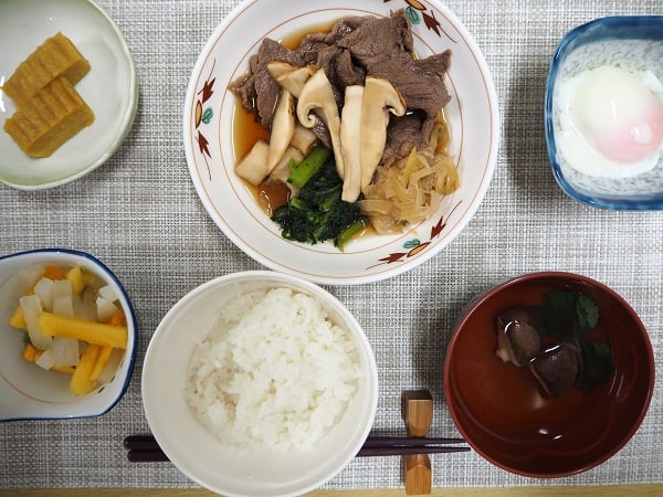 秋の味覚スペシャル！松茸がドーン！
