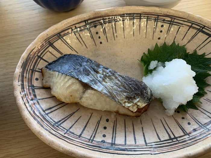【昼食】サワラの塩焼き