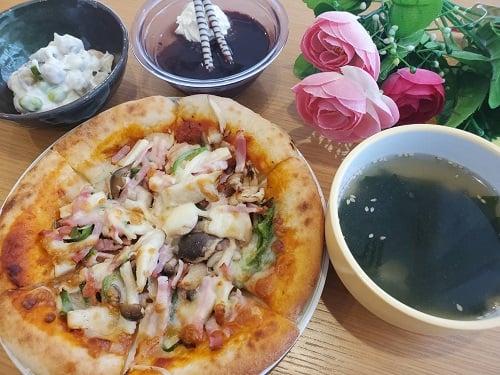 【昼食】2月14日（月）バレンタインデー♪