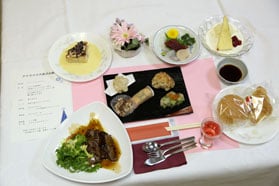 クリスマス夕食会