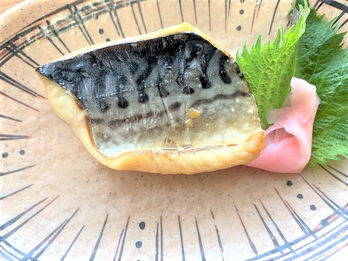 【昼食】サバの塩焼き