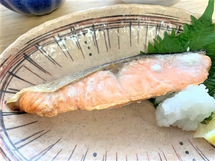 【昼食】サケの塩焼き