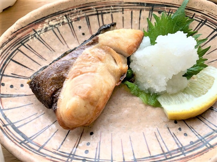 【夕食】ハマチの塩焼き