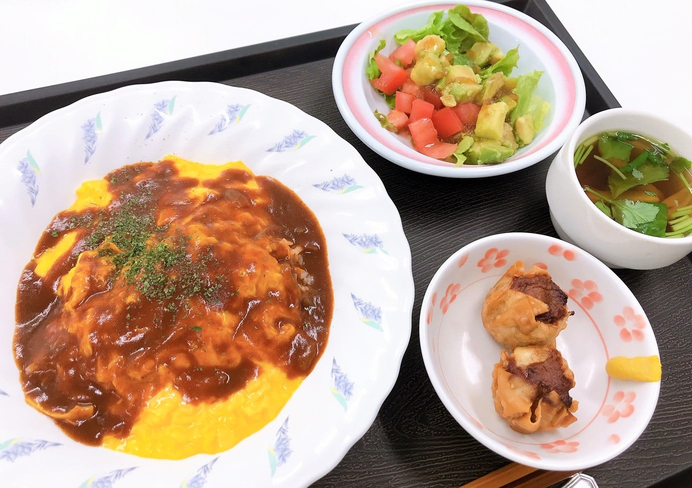 オムライス（昼食）