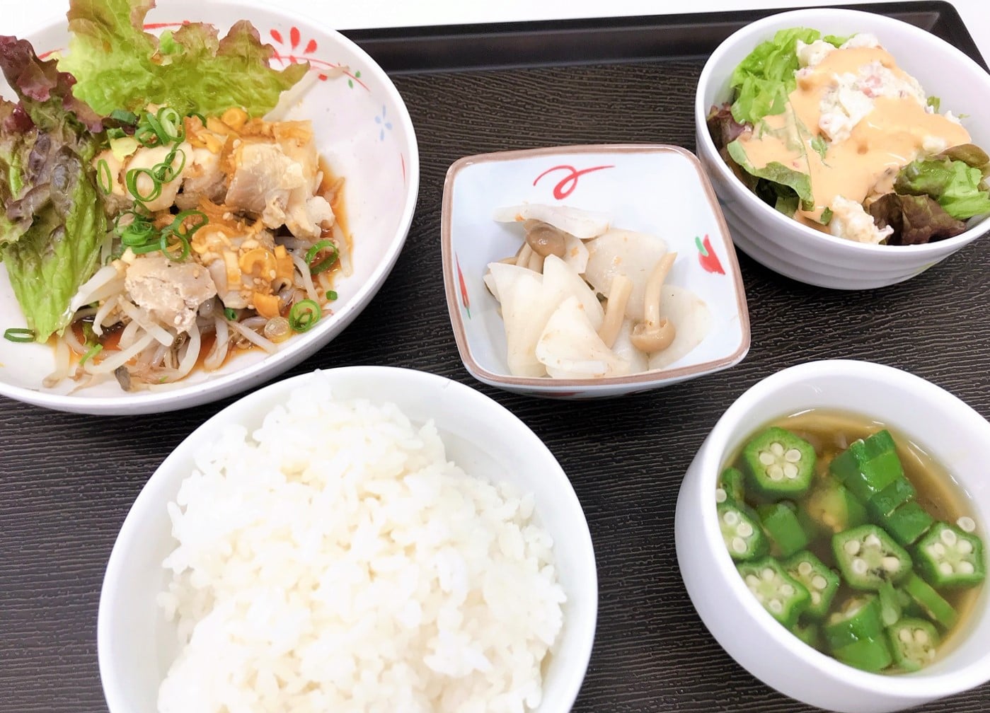 よだれ鶏（昼食）