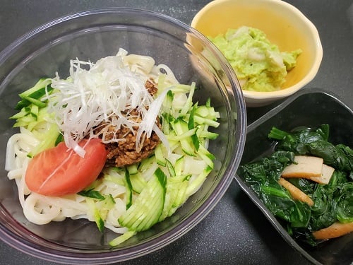 【昼食】８月８日（月）『盛岡じゃじゃ麺』