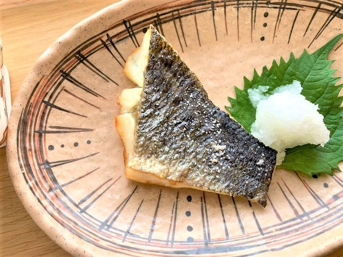【昼食】季節の魚の塩焼き