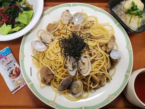 【昼食】8月23日（火）