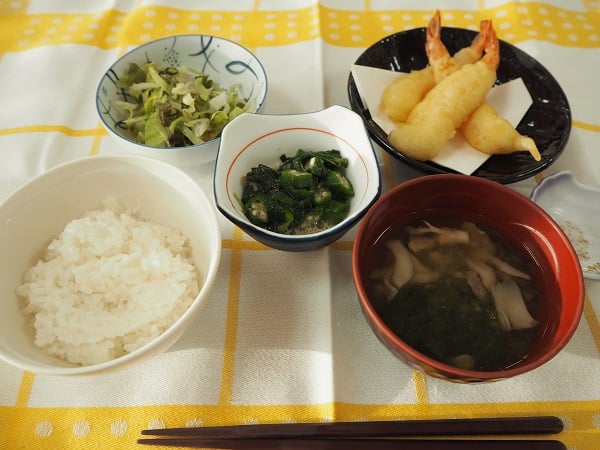 夕食【海老のビール揚げ】