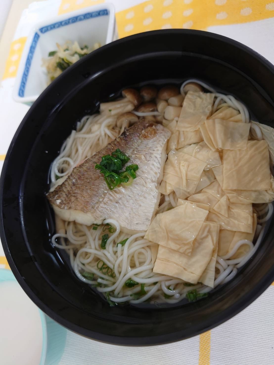 昼食【鯛にゅうめん】