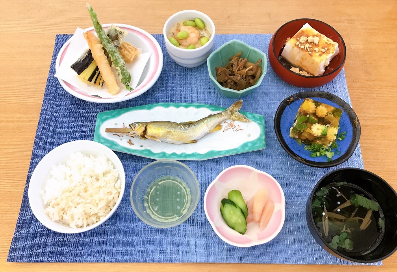 8月のスペシャルメニュー（夕食）