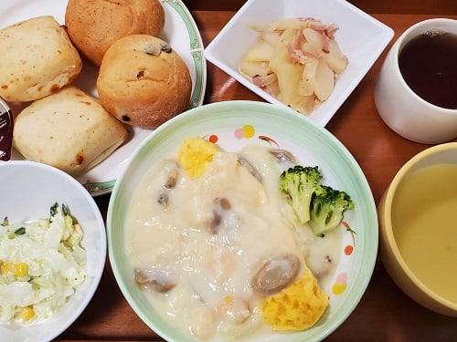 【昼食】11月7日（月）