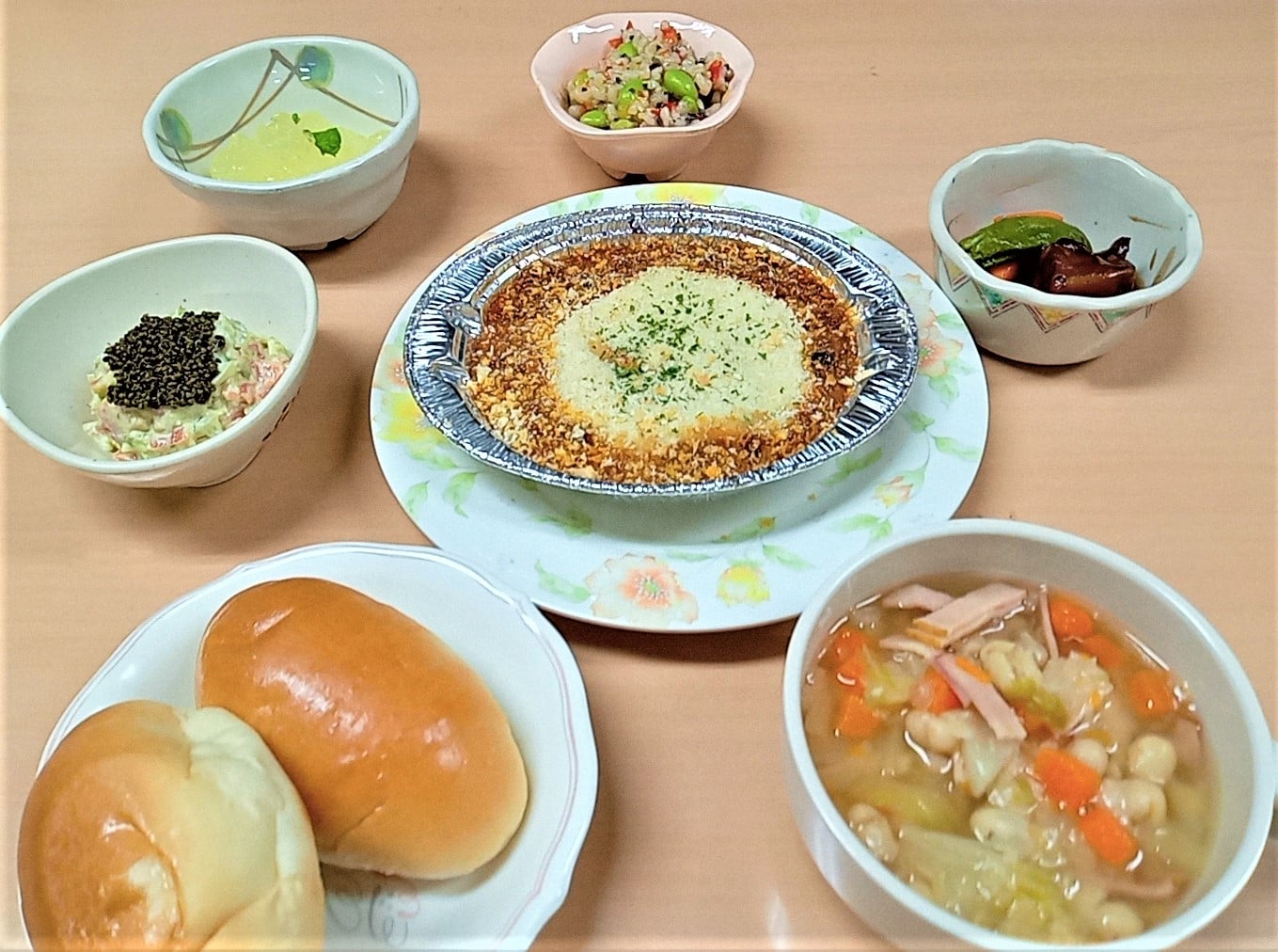 食事サービス課のブログを更新しました！～2022年11月 誕生会食～