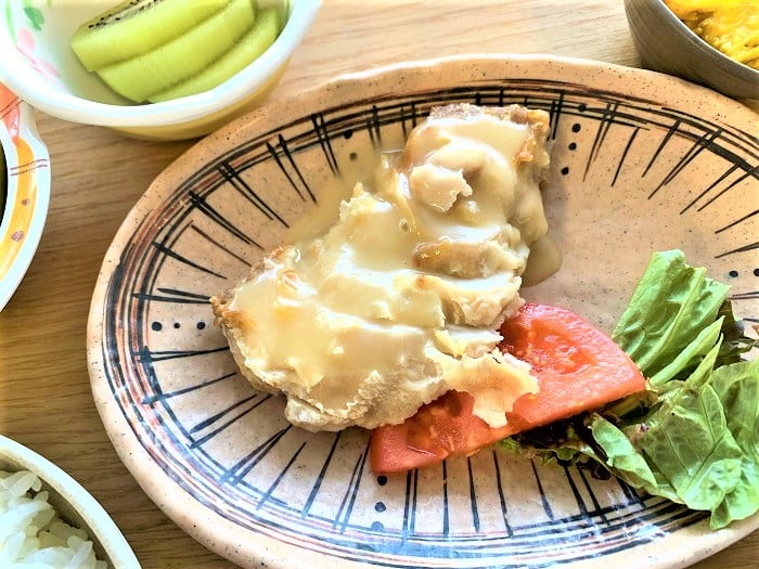 【夕食】チキンソテー　香るレモンだれ