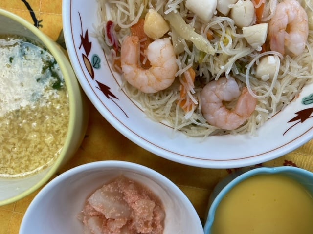 昼食【焼きビーフン】