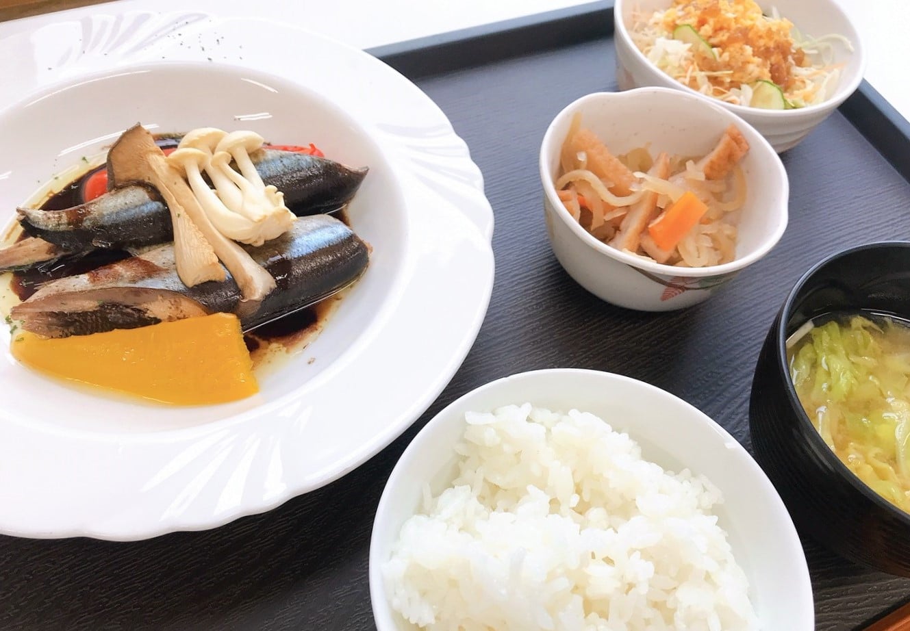 さんまのコンフィ（昼食）