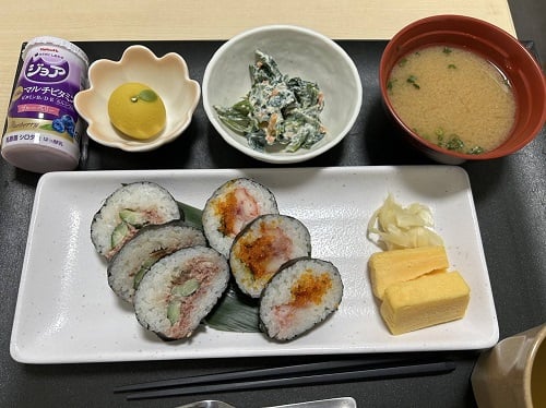 【昼食】2月3日（金）　～恵方巻～