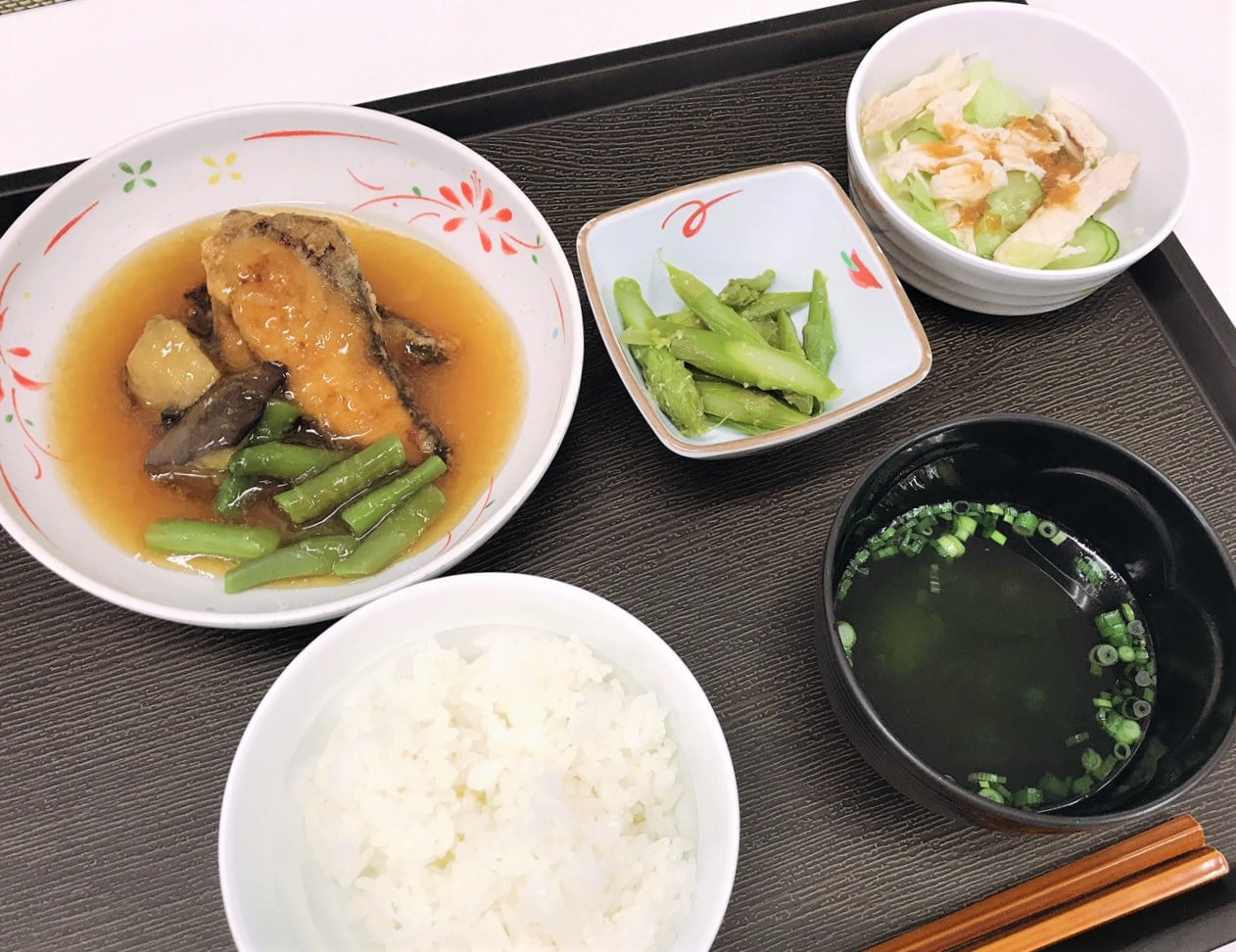 ぶりの竜田揚げ　卸しあん（昼食）