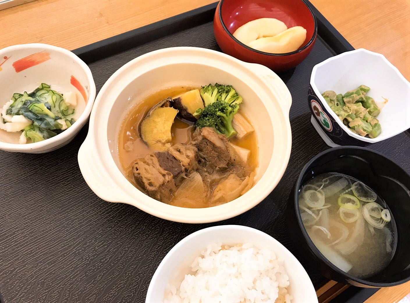 牛肉のビール煮込み（夕食）