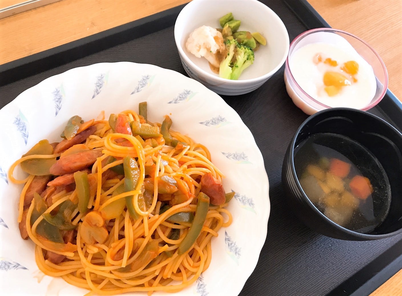 スぺゲッティ　ナポリタン（昼食）