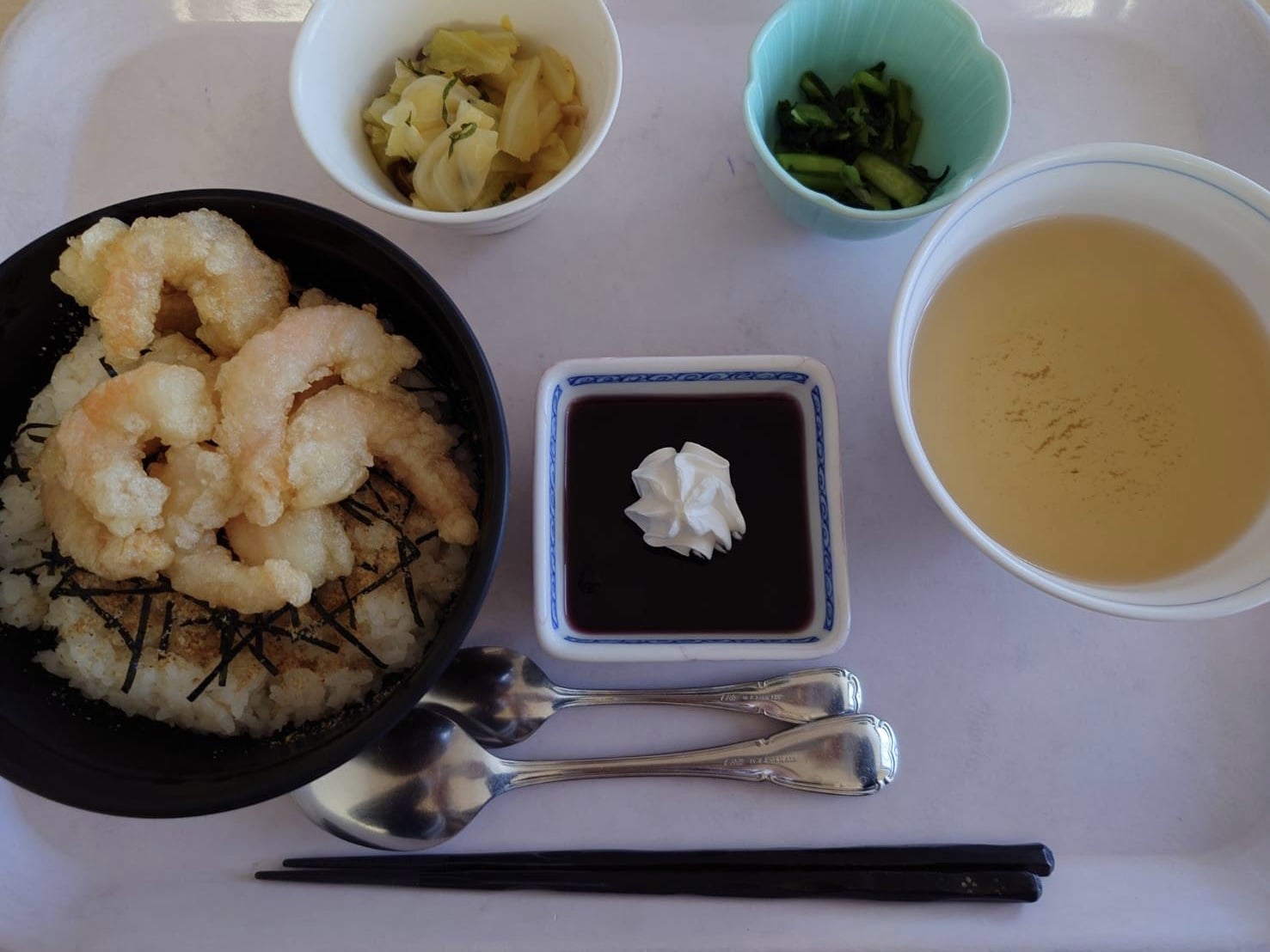 昼食【海老天婦羅茶漬け】