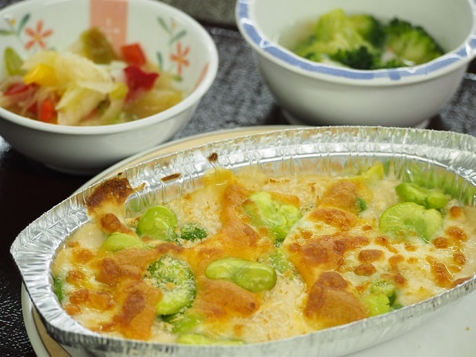 そら豆と鮭のグラタン