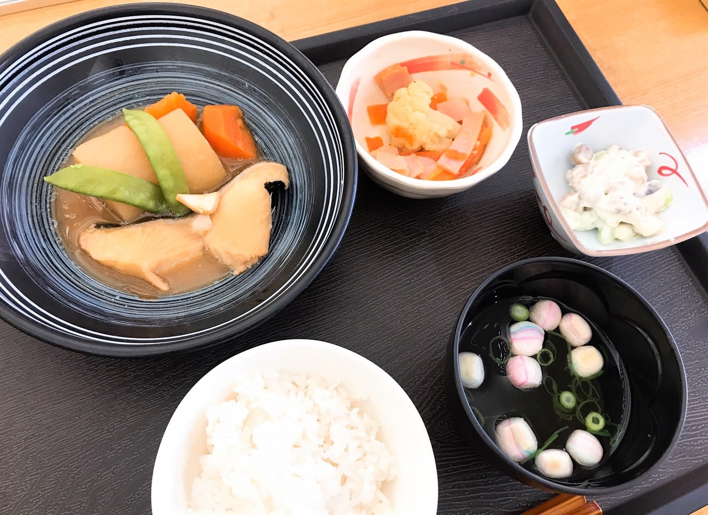 銀鱈と大根の味噌煮（昼食）