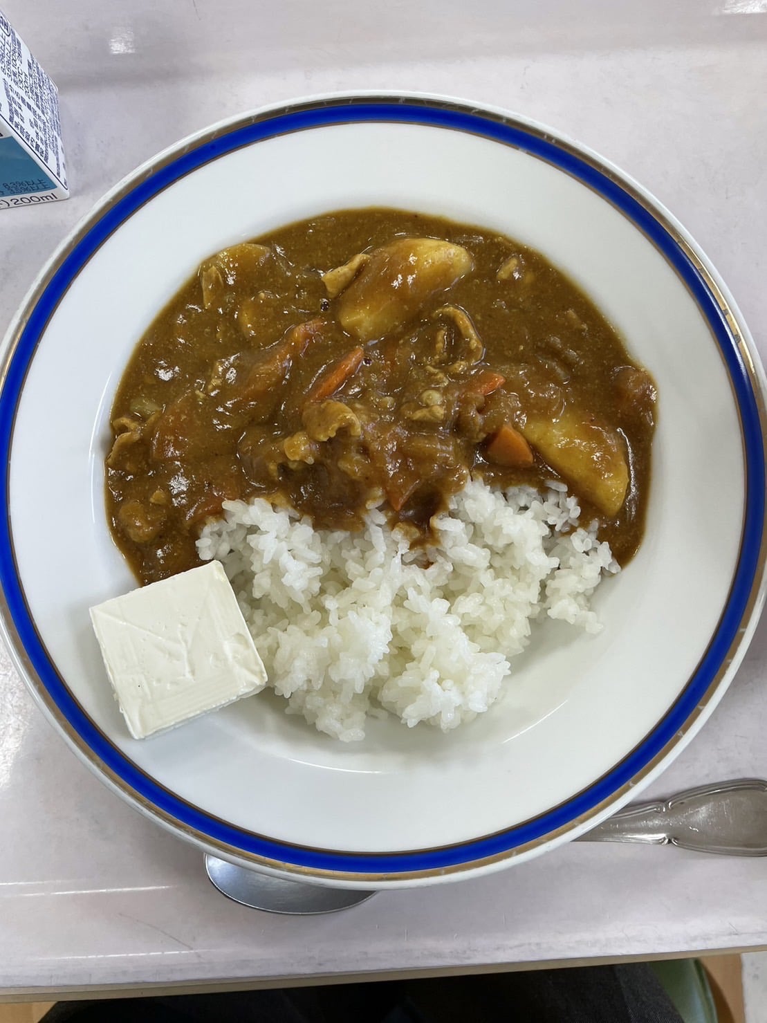 横浜味めぐり・第四弾・昼食【横須賀海軍風カレー】