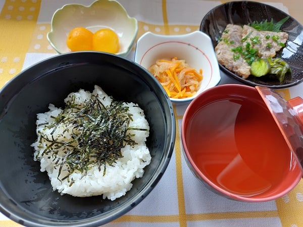 千葉味めぐり・第一弾・昼食【まご茶漬け】