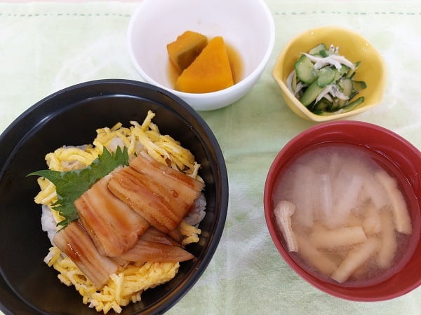 千葉味めぐり・第四弾・夕食【はかりめ丼】