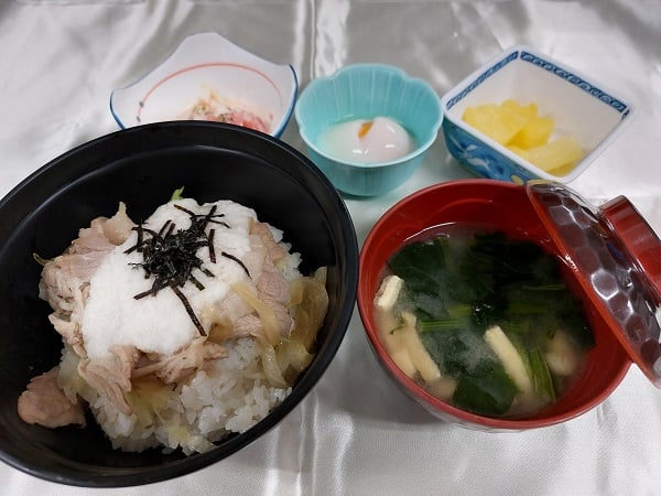 千葉味めぐり・第八弾・夕食【佐倉豚丼】