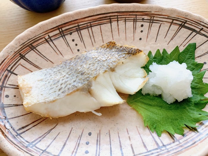 【昼食】スズキの塩焼き