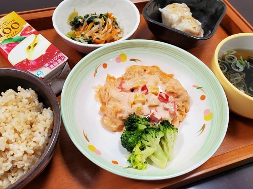 【昼食】海老のオーロラソース