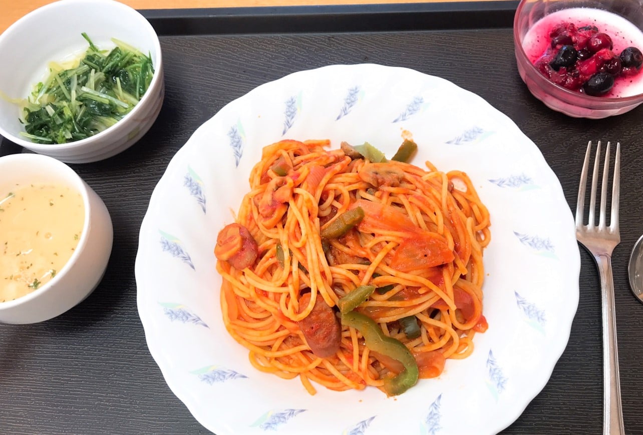 スパゲティ  ナポリタン（昼食）